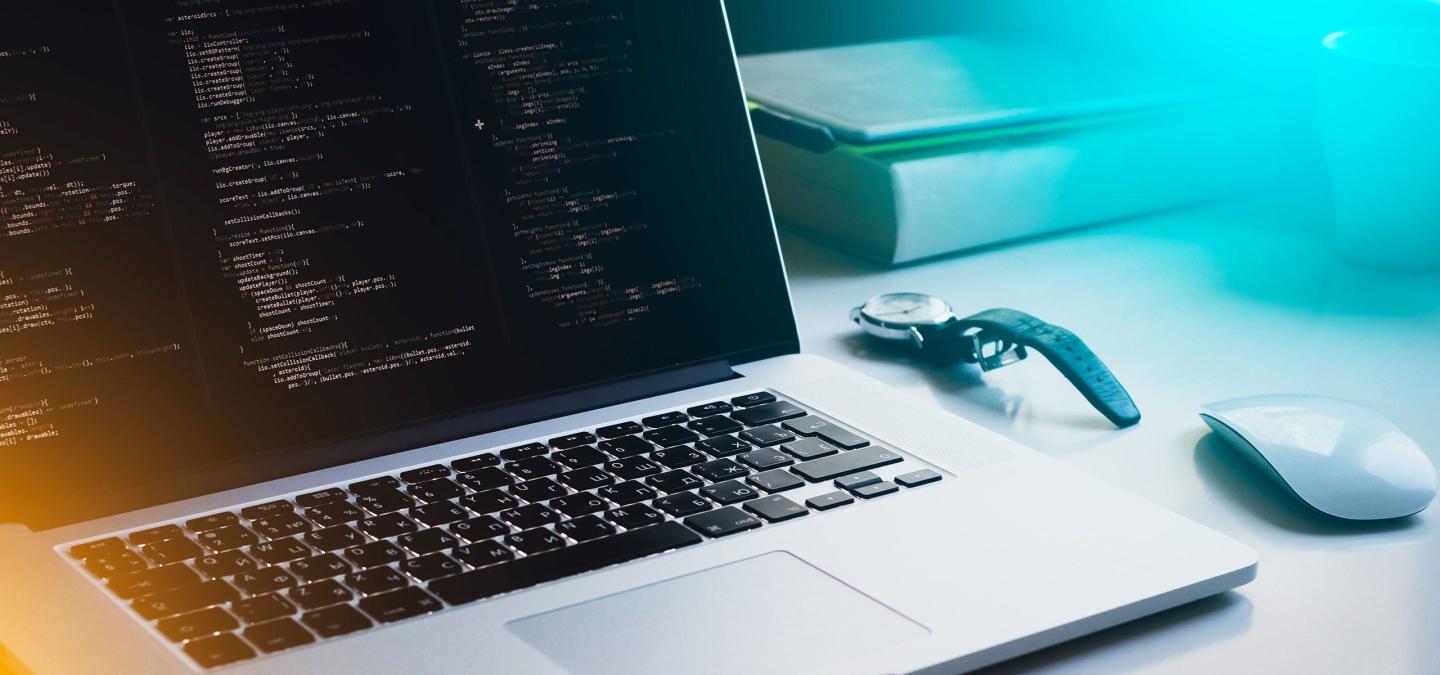 解碼美國計(jì)算機(jī)專業(yè)研究生錄取標(biāo)準(zhǔn) 編程能力的關(guān)鍵作用